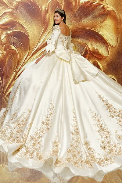 PR30210 Princesa by Ariana Vara