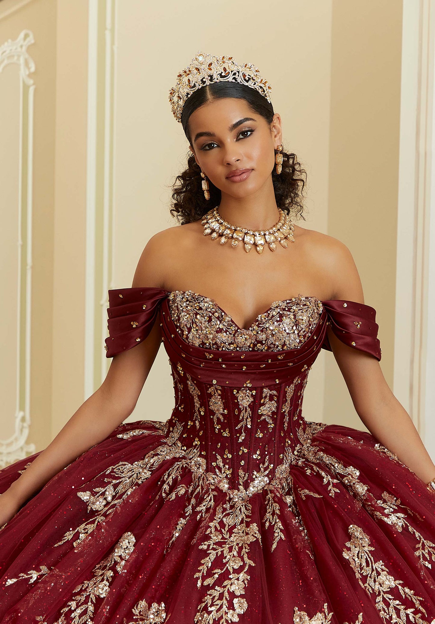 Crystal Beaded Contrasting Glitter Appliquéd Quinceañera Dress with Satin Cowl
