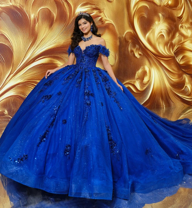 PR30229 Princesa by Ariana Vara