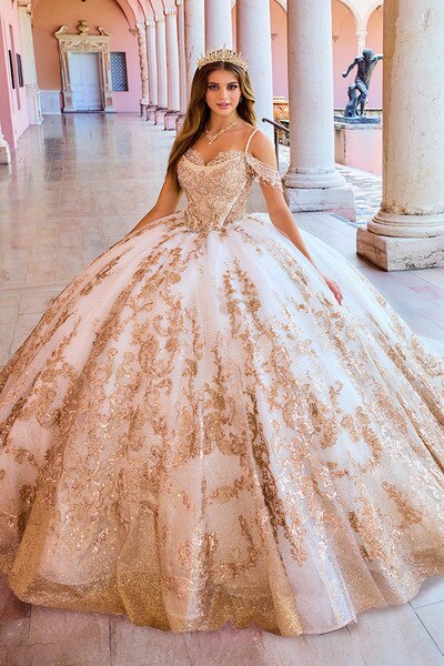 PR30153 Princesa by Ariana Vara