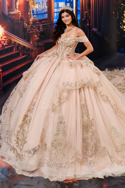 PR30193 Princesa by Ariana Vara