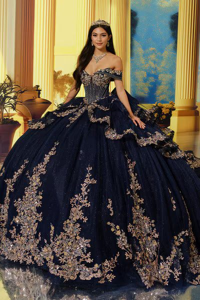 PR30221 Princesa by Ariana Vara
