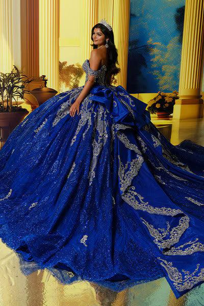 PR30224 Princesa by Ariana Vara