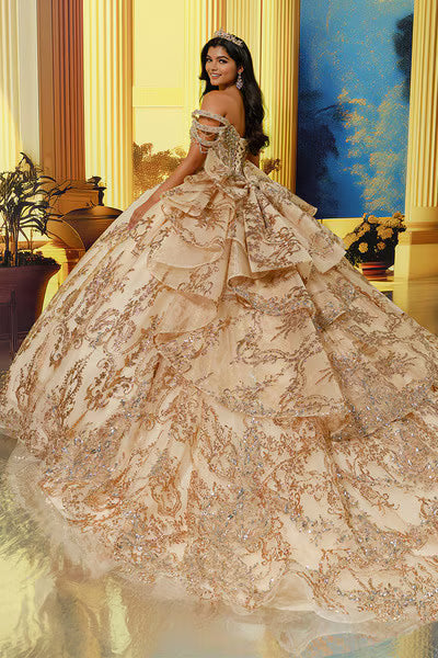 PR30228 Princesa by Ariana Vara