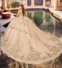 PR30196 Princesa by Ariana Vara